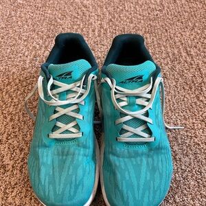 Altra Turquoise Athletic Shoes